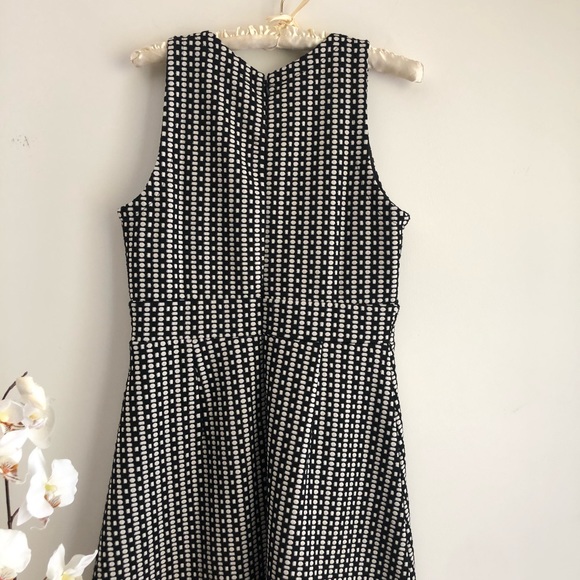 Women’s Loft Petite Skater Dress Size 2 - Picture 6 of 10